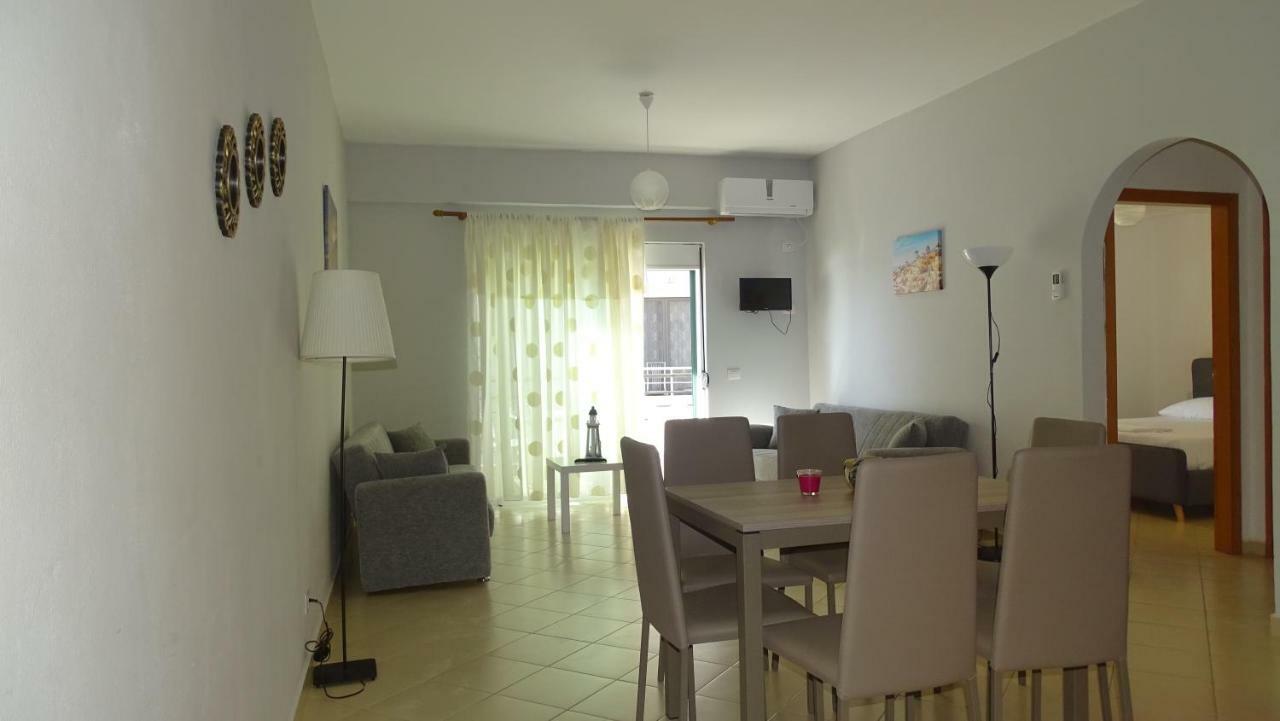 Appartamenti Vista Mare Saranda Exterior foto