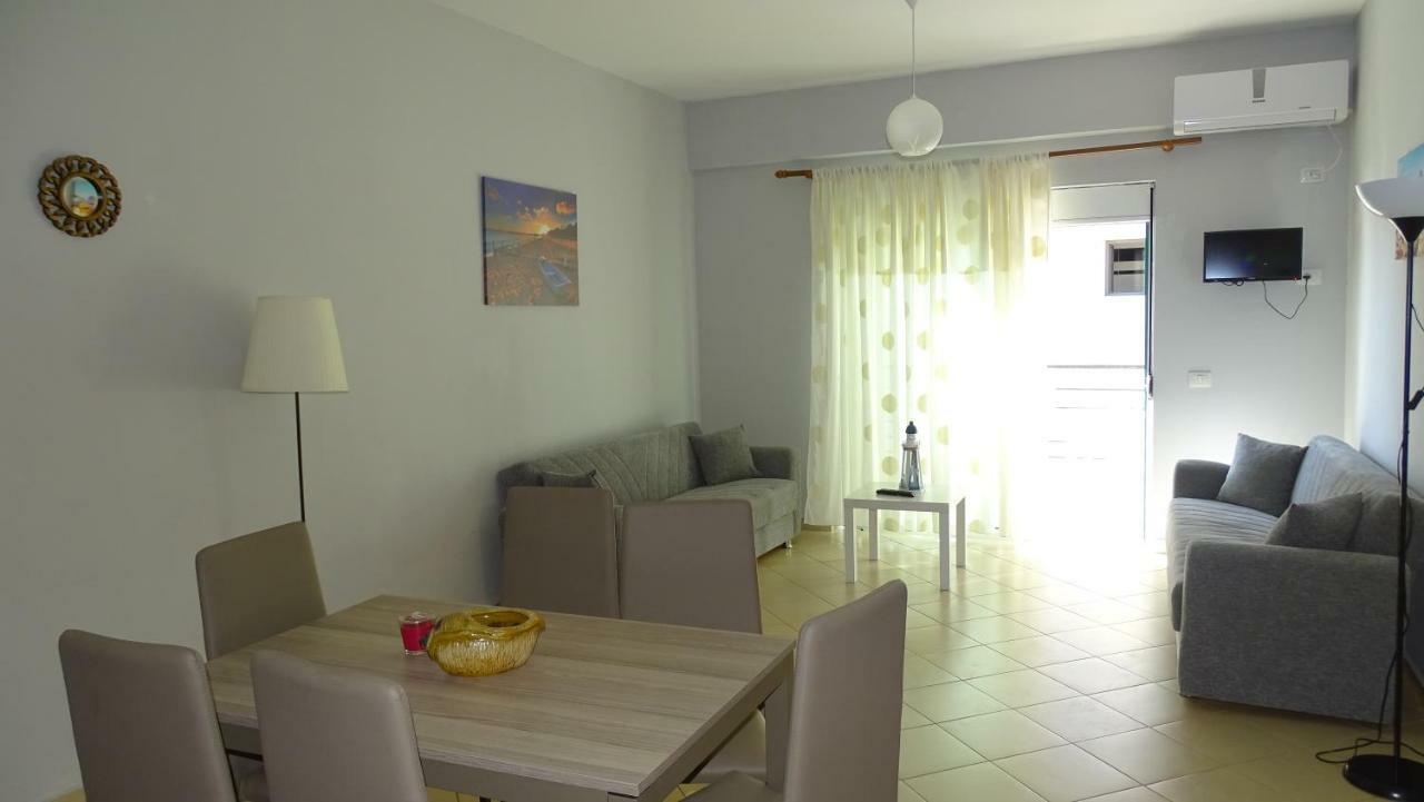 Appartamenti Vista Mare Saranda Exterior foto